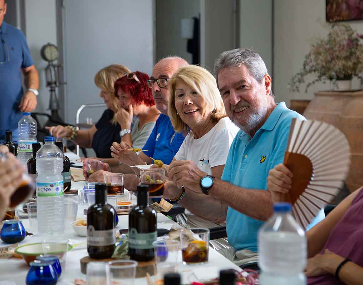 AOVE & Vermut: Experiencia de Oleoturismo - Imagen 2